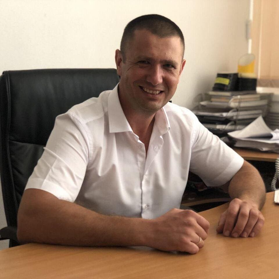 Заступник директора зі збуту